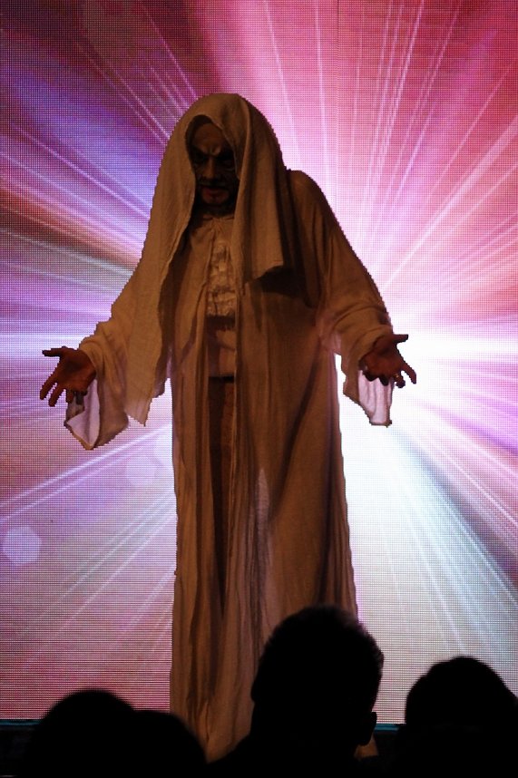 Szenenfoto aus dem Rockmusical "Faust n Roll" nach Goethe im Stocksen in Sondershausen