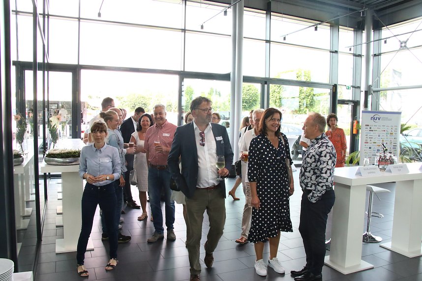 NUV Sommerfest und erste Kandidaten-Diskussion