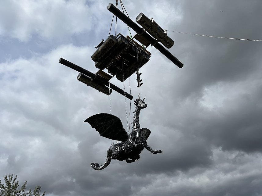 Drachen-Alarm am Sundh&auml;user Kiesteich