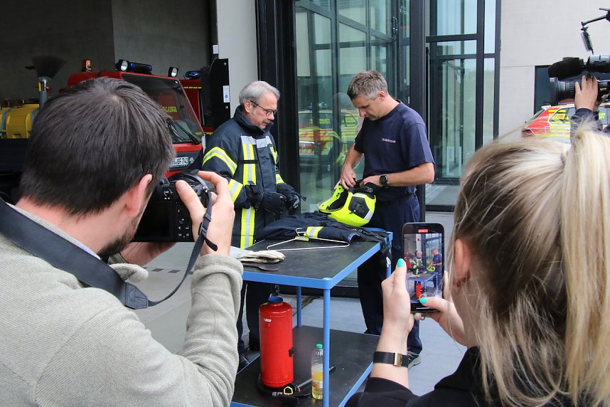Th&uuml;ringens Innenminister Georg Maier stellte die Feuerwehrstatistik f&uuml;r das Jahr 2022 in der neuen Feuerwache in Nordhausen vor