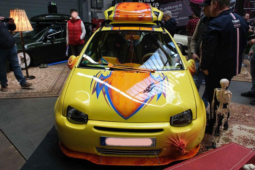 Peter Blei unterwegs auf der Automesse Erfurt