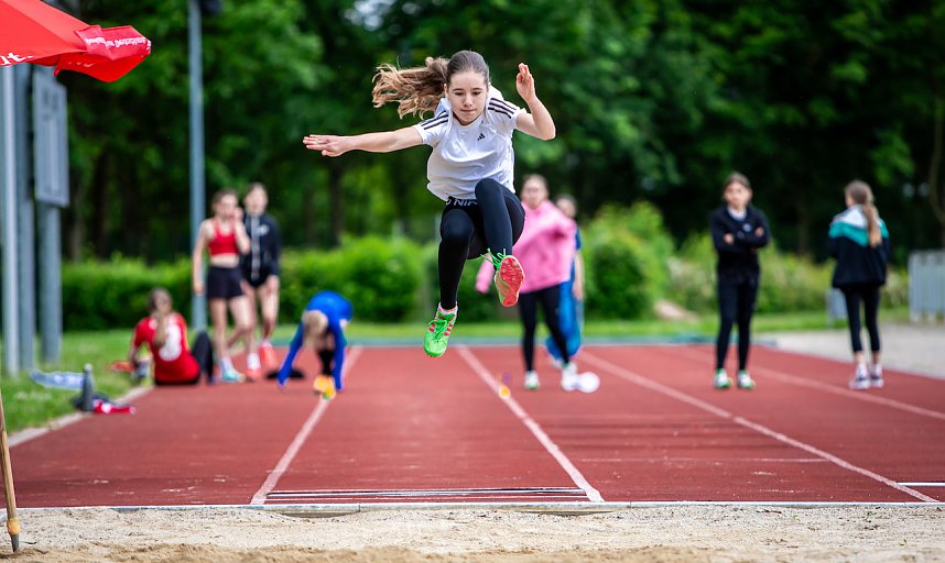 Schulamtsfinale in der Leichtathletik begeisterte