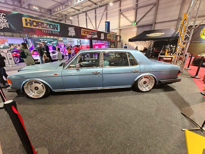 Peter Blei unterwegs auf der Automesse Erfurt