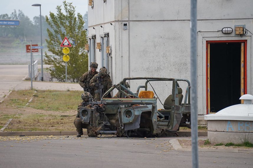Letzlingen/Schn&ouml;ggersburg, 30 Jahre Gefechts&uuml;bungszentrum 