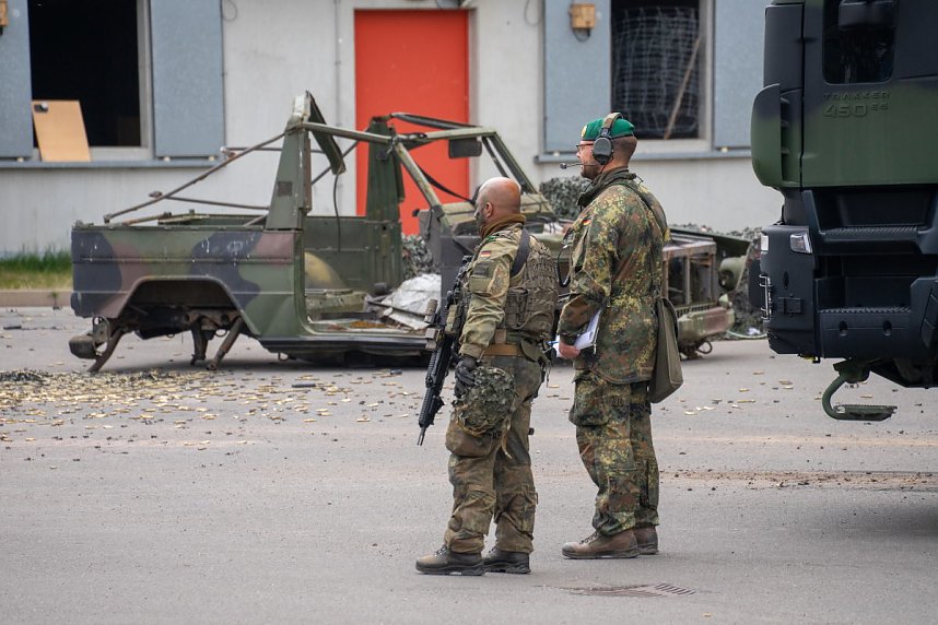 Letzlingen/Schn&ouml;ggersburg, 30 Jahre Gefechts&uuml;bungszentrum 