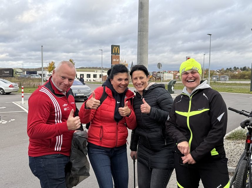 Eine Stunde f&uuml;r dein Dorf - M&uuml;llsammelaktion in Breitenbach