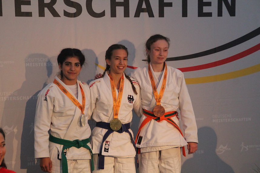 Die Leinefelder Ju-Jutsu-K&auml;mpfer holten viele Medaillen.