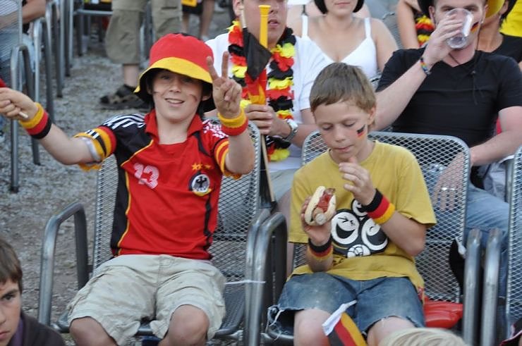 Public Viewing auf den Petersberg