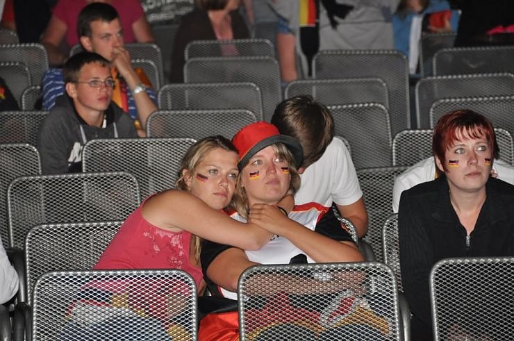 Public Viewing auf den Petersberg