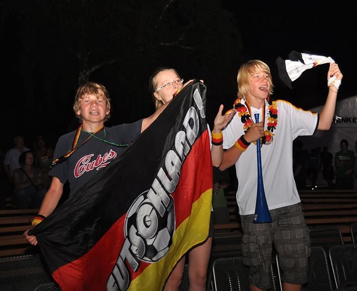 Public Viewing auf den Petersberg