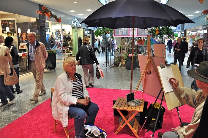 Buntes Programm zum FAMILIENTAG in der Galerie