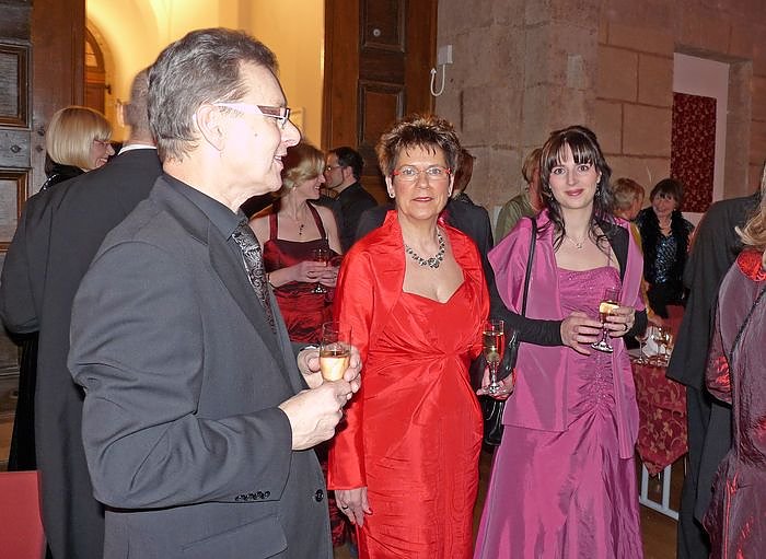 Schlossball er&ouml;ffnet