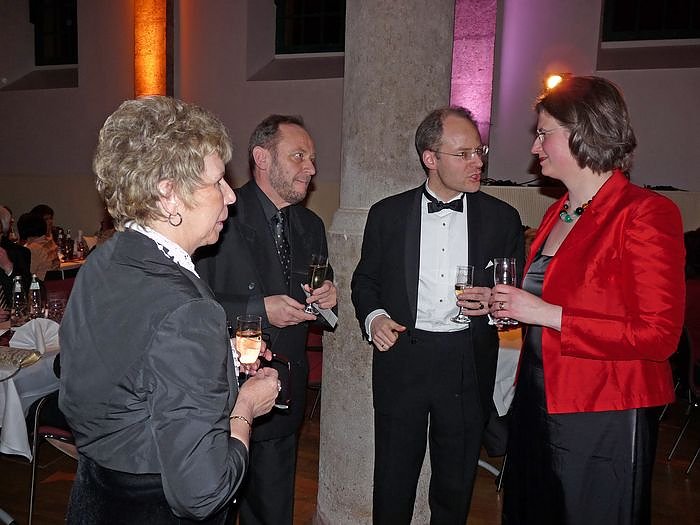 Schlossball er&ouml;ffnet