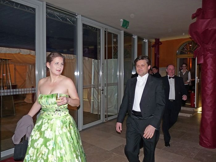 Schlossball er&ouml;ffnet